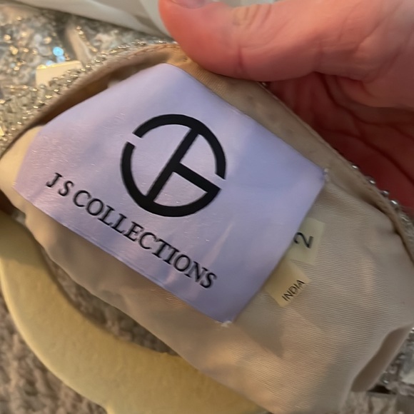 JS Collections Dress - Picture 3 of 4